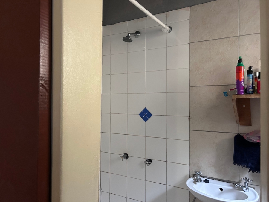 9 Bedroom Property for Sale in Quigney Eastern Cape